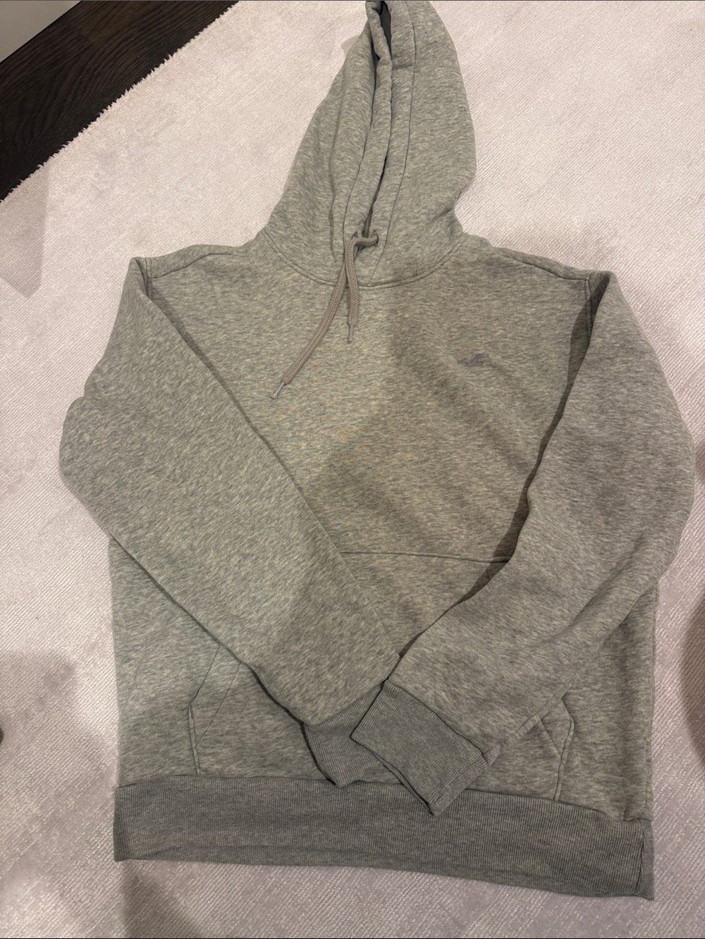 Hollister Gray Men's Pullover Hoodie - Classic Comfort